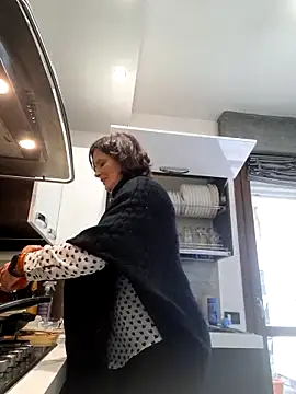 Piediniecollant online show from February 2026 11:19:01 AM