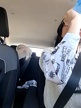 Piediniecollant online show from March 2026 12:43:01 PM