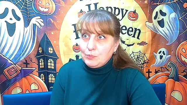 Snapshot of JessicaMery chatting on October 2025 12:48:02 PM JessicaMery online show from October 2025 12:48:02 PM