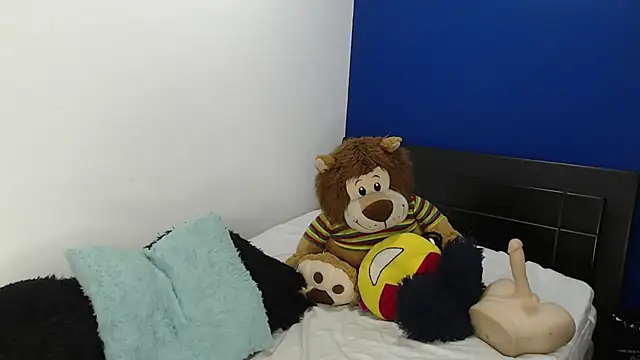 EmmilyConnor online show from May 2026 02:24:02 PM