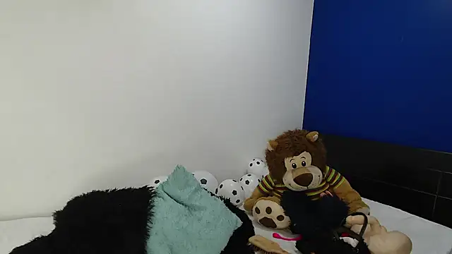 EmmilyConnor online show from July 2026 02:32:01 PM
