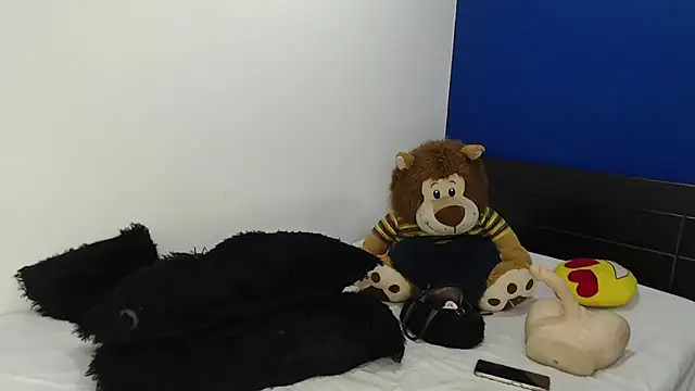 EmmilyConnor online show from May 2026 08:25:02 PM
