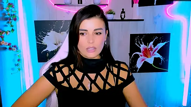 Snapshot of NestiSharm chatting on November 2025 11:36:01 AM NestiSharm online show from November 2025 11:36:01 AM