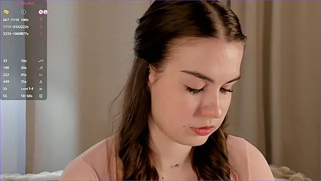 LoreeScialdone online show from November 2025 07:47:01 PM