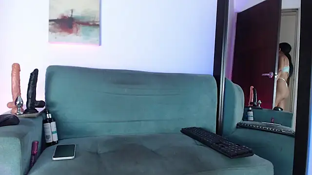 evelinmartinez online show from February 2026 07:47:02 PM