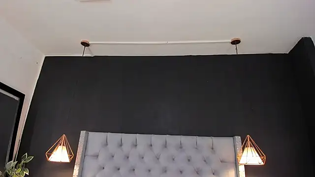 Angy-Avila online show from December 2025 03:50:01 AM