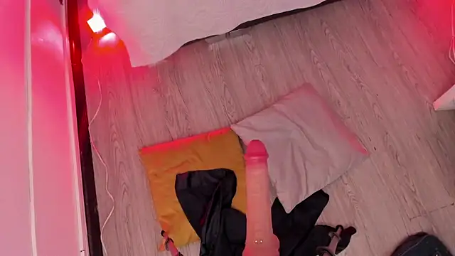 mia jagger online show from March 2026 10:15:02 PM