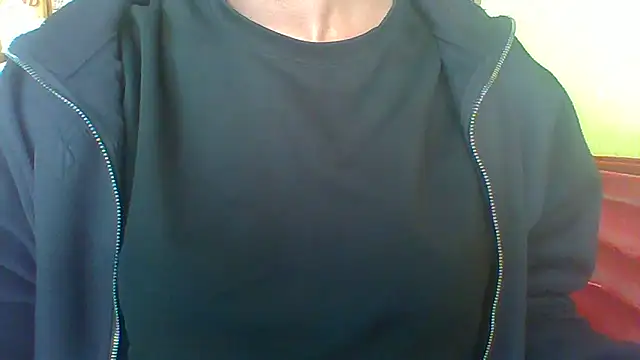 Snapshot of sashachin chatting on December 2025 01:39:01 PM sashachin online show from December 2025 01:39:01 PM