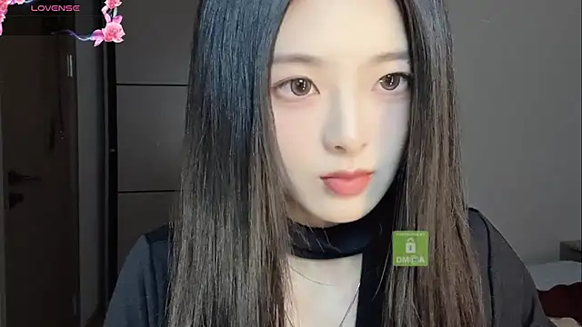 ronronner233 online show from November 2025 02:00:02 PM