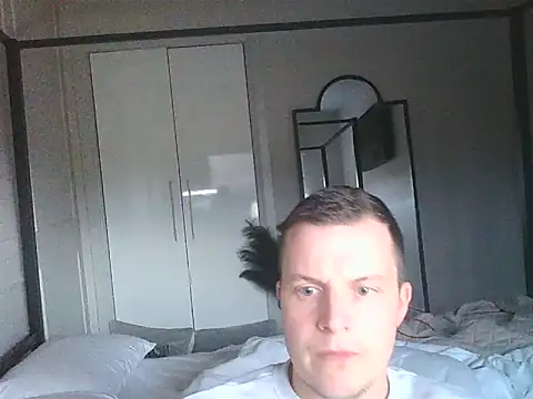 Snapshot of scotsman202513 chatting on October 2025 04:41:02 PM scotsman202513 online show from October 2025 04:41:02 PM