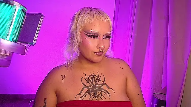 pinkbaddie777 online show from February 2026 04:10:01 AM