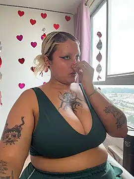 pinkbaddie777 online show from February 2026 10:07:01 PM