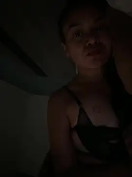 ToXxXiicBarbiie online show from April 2026 05:52:02 PM