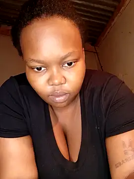 Snapshot of 3bigcuteness chatting on December 2025 04:41:01 PM 3bigcuteness online show from December 2025 04:41:01 PM