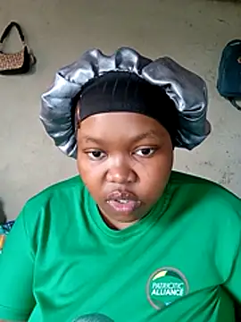 Snapshot of 3bigcuteness chatting on November 2025 11:10:01 AM 3bigcuteness online show from November 2025 11:10:01 AM