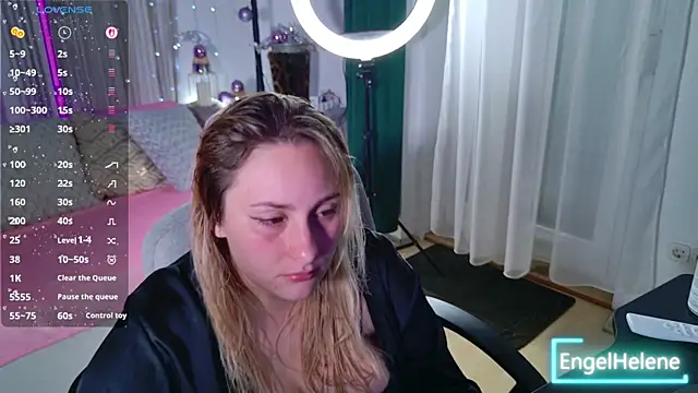 EngelHelene online show from December 2025 08:32:02 PM