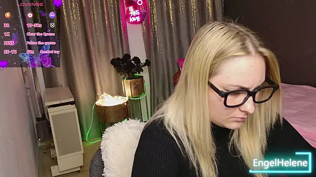 EngelHelene online show from March 2026 01:49:02 PM