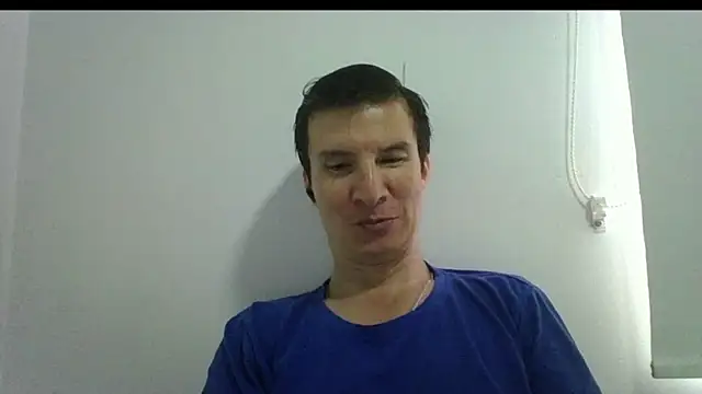 Snapshot of carliesexyman chatting on November 2025 01:15:01 PM carliesexyman online show from November 2025 01:15:01 PM