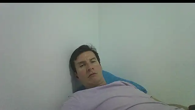 Snapshot of carliesexyman chatting on November 2025 02:59:02 AM carliesexyman online show from November 2025 02:59:02 AM