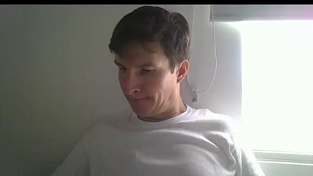 Snapshot of carliesexyman chatting on November 2025 02:44:02 PM carliesexyman online show from November 2025 02:44:02 PM