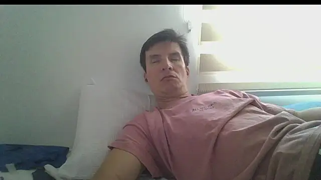 Snapshot of carliesexyman chatting on October 2025 05:01:01 PM carliesexyman online show from October 2025 05:01:01 PM