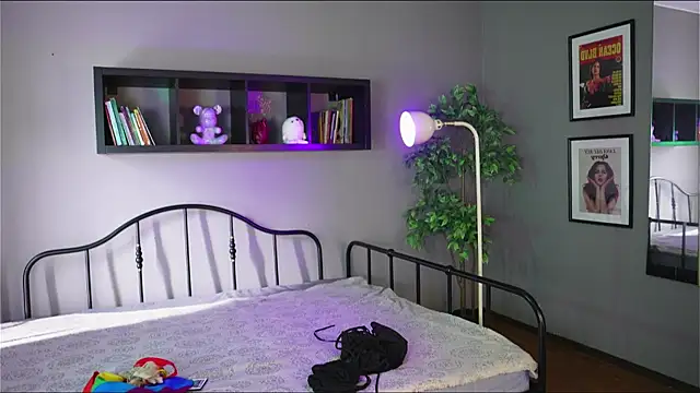 Meganpeach  online show from November 2025 12:38:02 PM