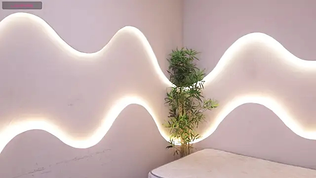 Meganpeach  online show from December 2025 12:42:02 PM