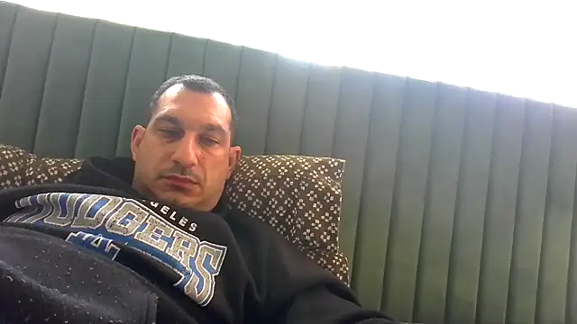 ckraiders84 online show from April 2026 03:51:01 PM