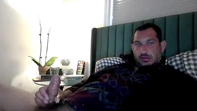 ckraiders84 online show from June 2026 05:35:01 PM