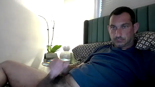ckraiders84 online show from June 2026 07:35:01 PM