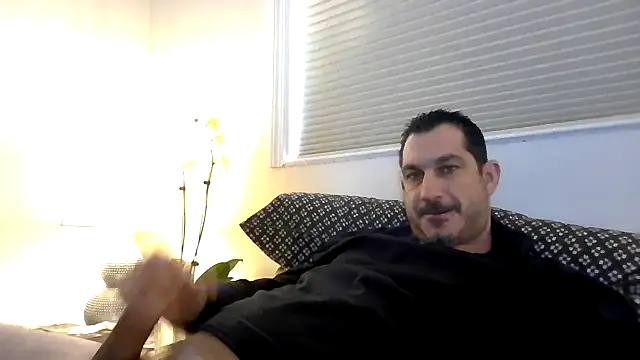 ckraiders84 online show from January 2026 07:42:02 PM