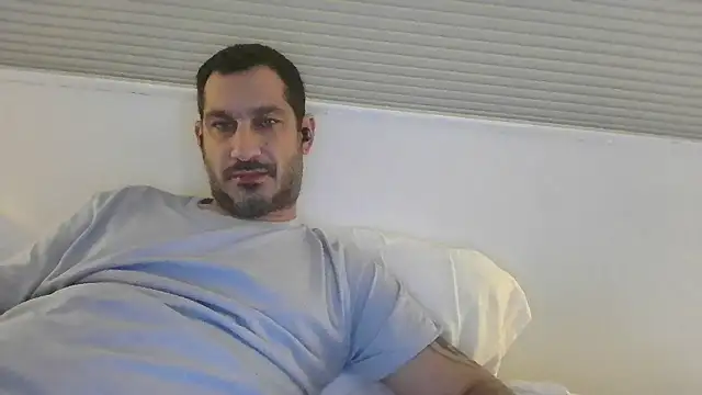 ckraiders84 online show from November 2025 05:27:02 PM