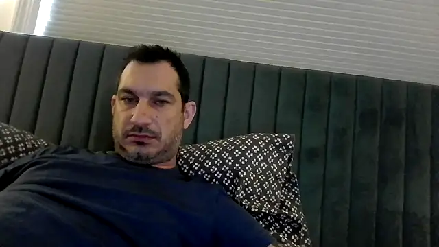 ckraiders84 online show from March 2026 06:48:01 PM