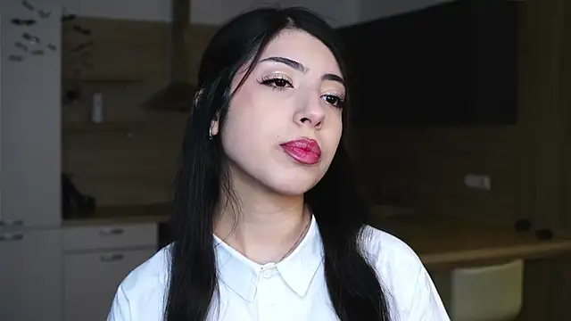 Snapshot of TonjaNeace chatting on November 2025 04:27:02 AM TonjaNeace online show from November 2025 04:27:02 AM