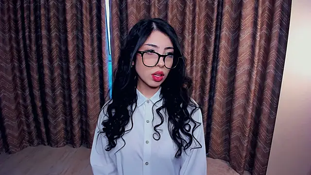 Snapshot of TonjaNeace chatting on November 2025 05:01:01 AM TonjaNeace online show from November 2025 05:01:01 AM