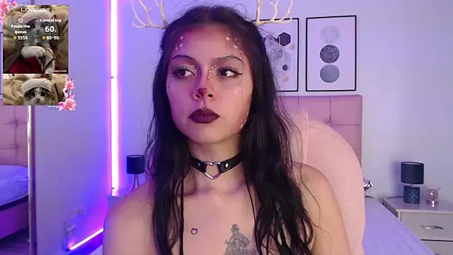 KikiVelvet online show from December 2025 10:36:01 PM