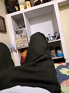 amitkumar9897 online show from November 2025 04:45:01 PM