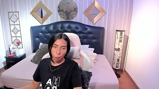 shirley sweet  online show from November 2025 08:46:02 PM