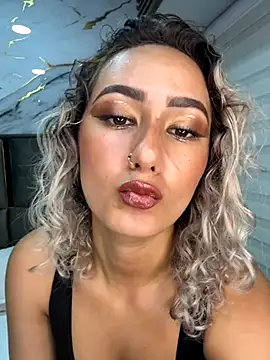 Snapshot of 99_natalia chatting on November 2025 12:03:01 AM 99 natalia online show from November 2025 12:03:01 AM