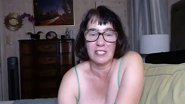 BigbustedBrenda online show from November 2025 10:54:02 PM