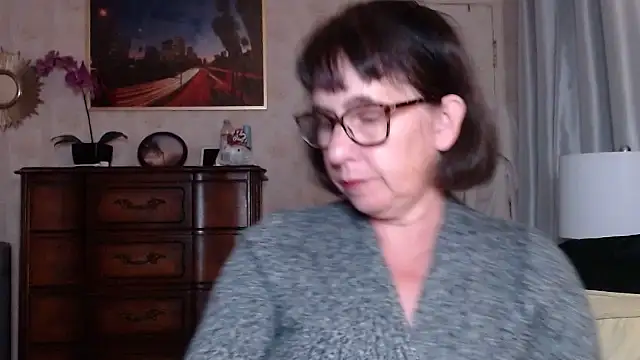 BigbustedBrenda online show from December 2025 06:31:01 PM