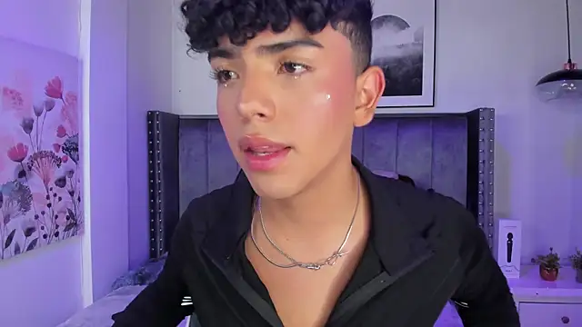 Niick Twiink online show from November 2025 07:25:01 PM