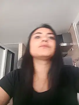 Snapshot of solandrea chatting on October 2025 04:28:02 PM solandrea online show from October 2025 04:28:02 PM