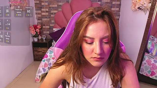 Adrimaretti online show from December 2025 08:13:01 PM