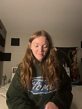 stonerbaby online show from December 2025 10:42:01 PM