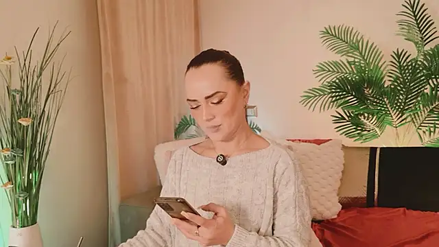 SiennaRosse online show from February 2026 09:47:02 PM