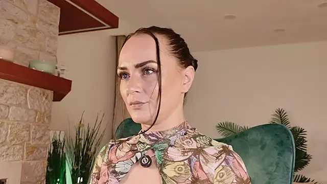 SiennaRosse online show from February 2026 09:22:01 PM