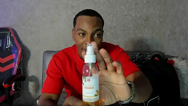 Snapshot of for_itan chatting on November 2025 12:21:01 PM for itan online show from November 2025 12:21:01 PM