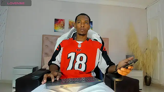 Snapshot of for_itan chatting on March 2026 12:23:01 PM for itan online show from March 2026 12:23:01 PM