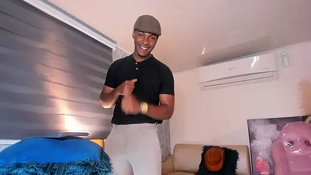 Snapshot of for_itan chatting on November 2025 12:33:02 PM for itan online show from November 2025 12:33:02 PM